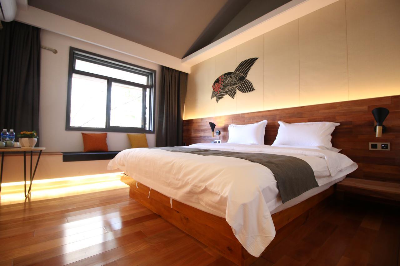 Lijiang Shuhe Travelling Hotel Экстерьер фото
